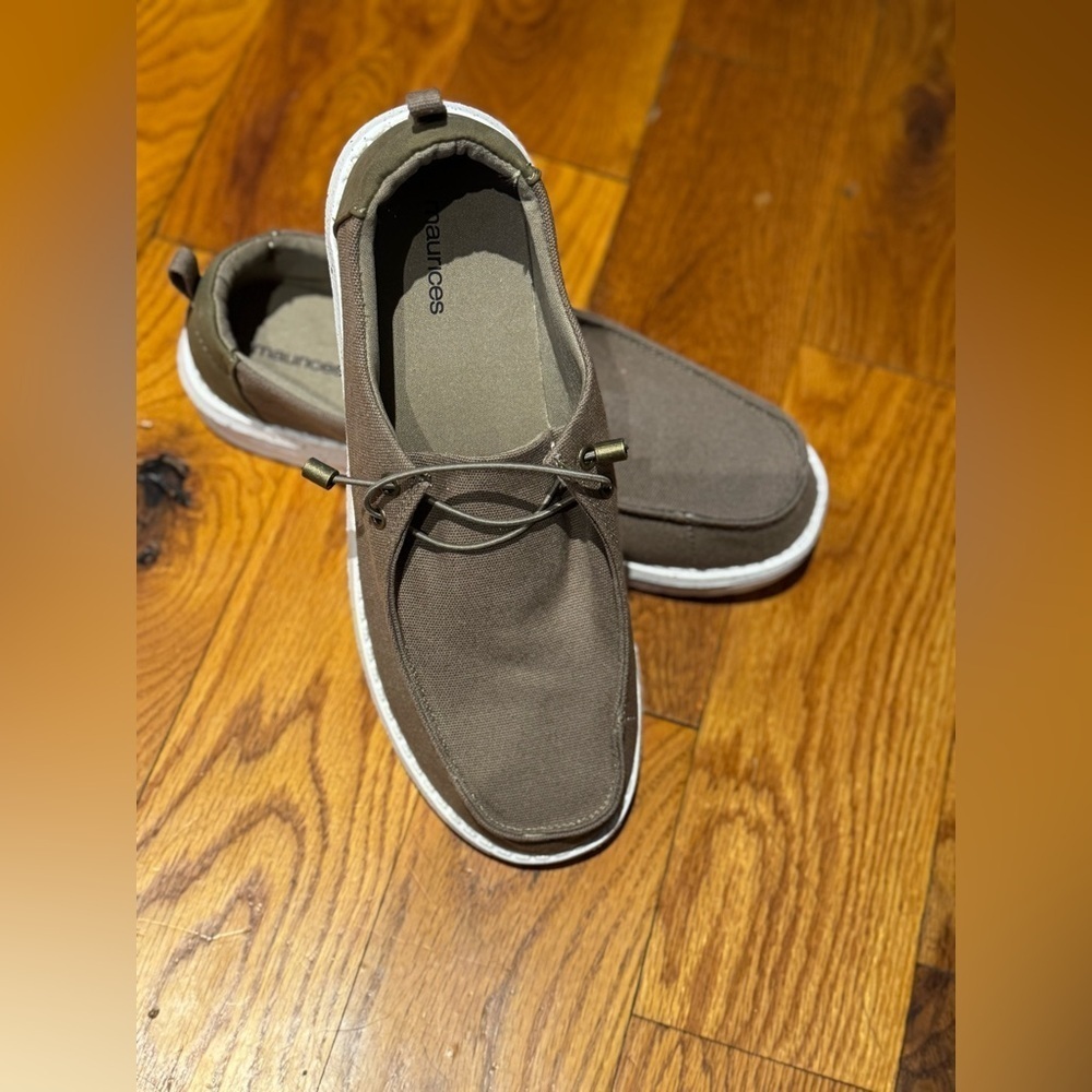 Maurices SuperCush Sienna Slip On Sneaker - Picture 4 of 5